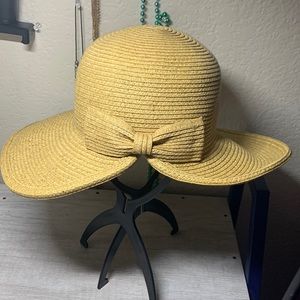 Nine West hat